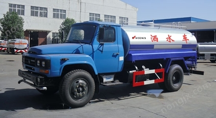 東風140尖頭灑水車（8-10噸）的汽車物流解決方案